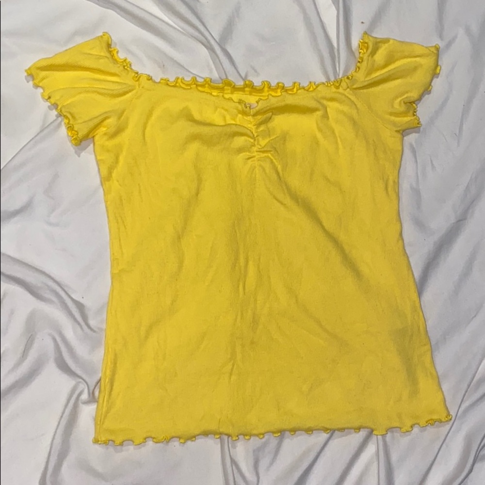 Hollister yellow off-the-shoulder shirt